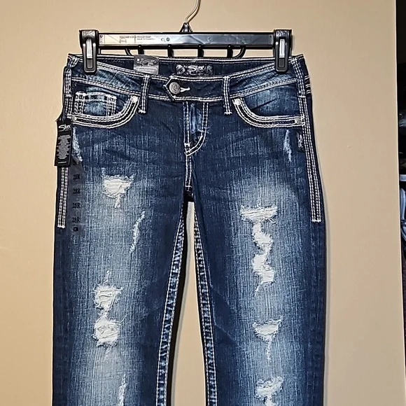 NWT Silver Bootcut Distressed Jeans - Picture 4 of 16